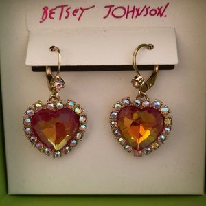 Betsey Johnson Gold Tone Pink Heart Drop Earrings Iridescent Crystal Accents NIB